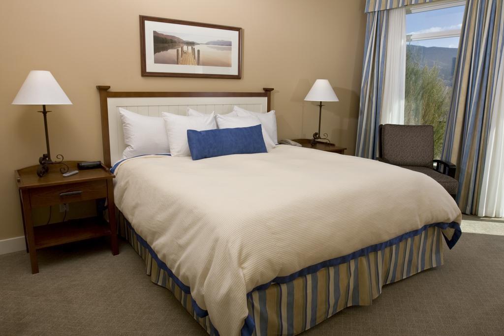 Summerland Waterfront Resort & Spa Exterior foto